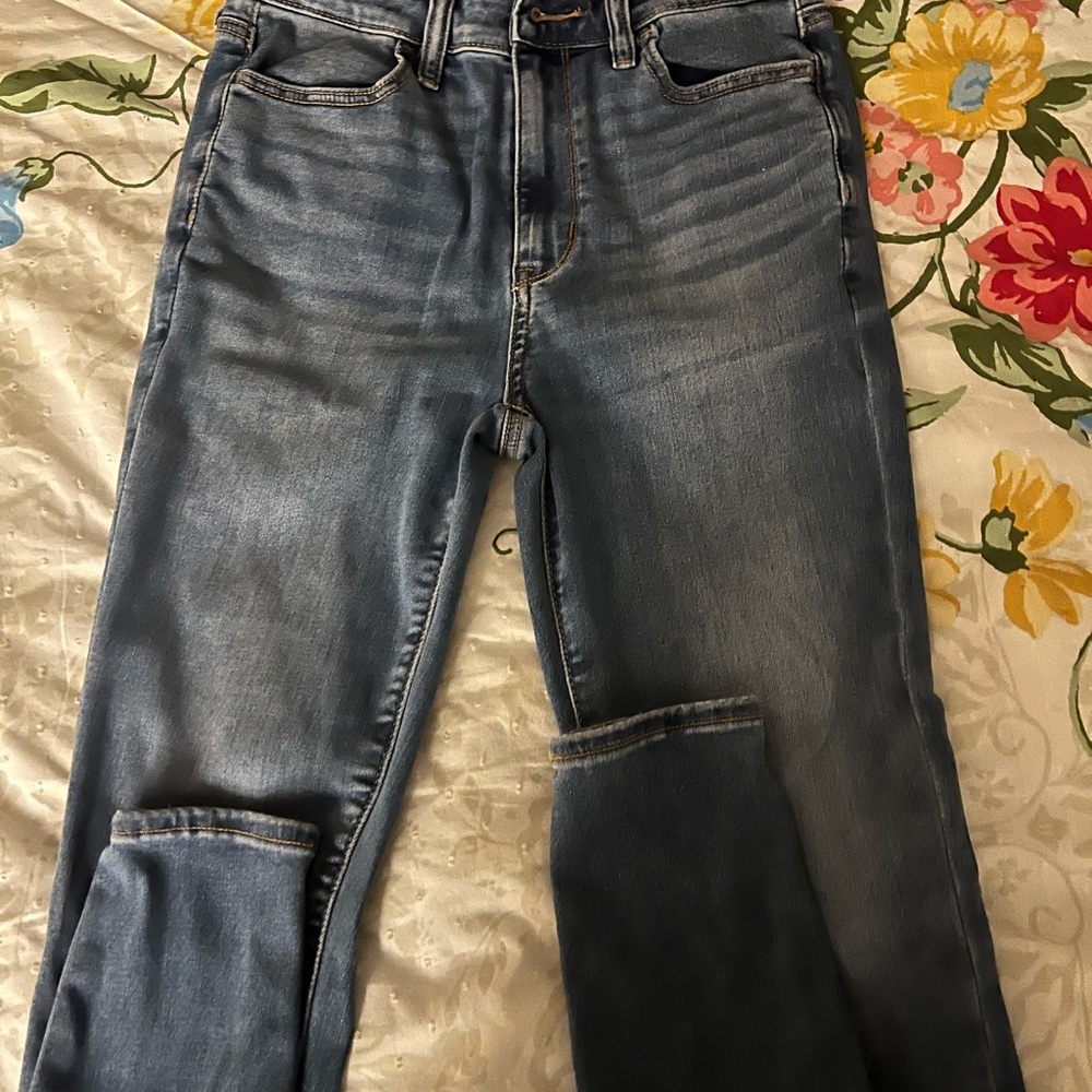 American Eagle Outfitters Light Blue Skinny Jeans